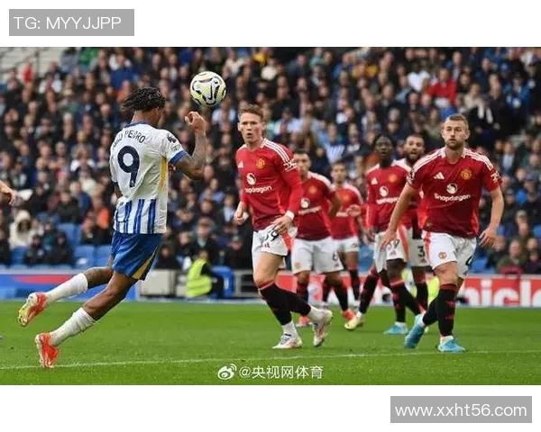 布莱顿在主场迎战曼联成功逆袭赢得精彩比赛引发热议