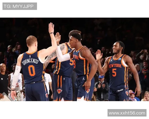 尼克斯惜败公牛，兰德尔砍下全队最高25分：一场激烈的篮球较量