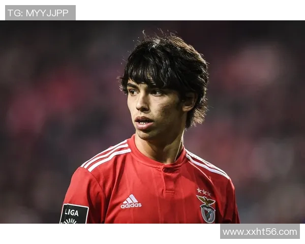 科斯塔的足球旅程:从青训到国际舞台的辉煌历程与成就分析