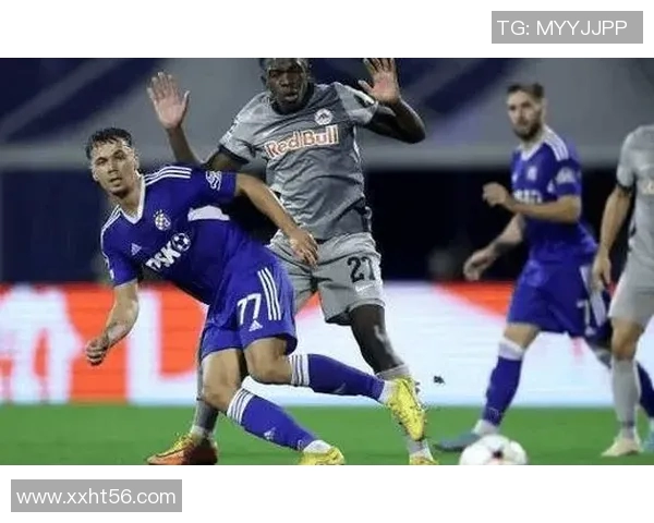 蔚山现代与光州FC激战正酣谁能在这场对决中笑到最后